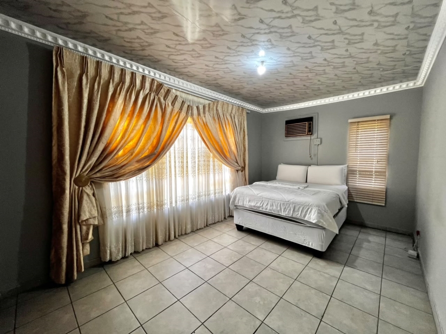 3 Bedroom Property for Sale in Rustenburg North North West